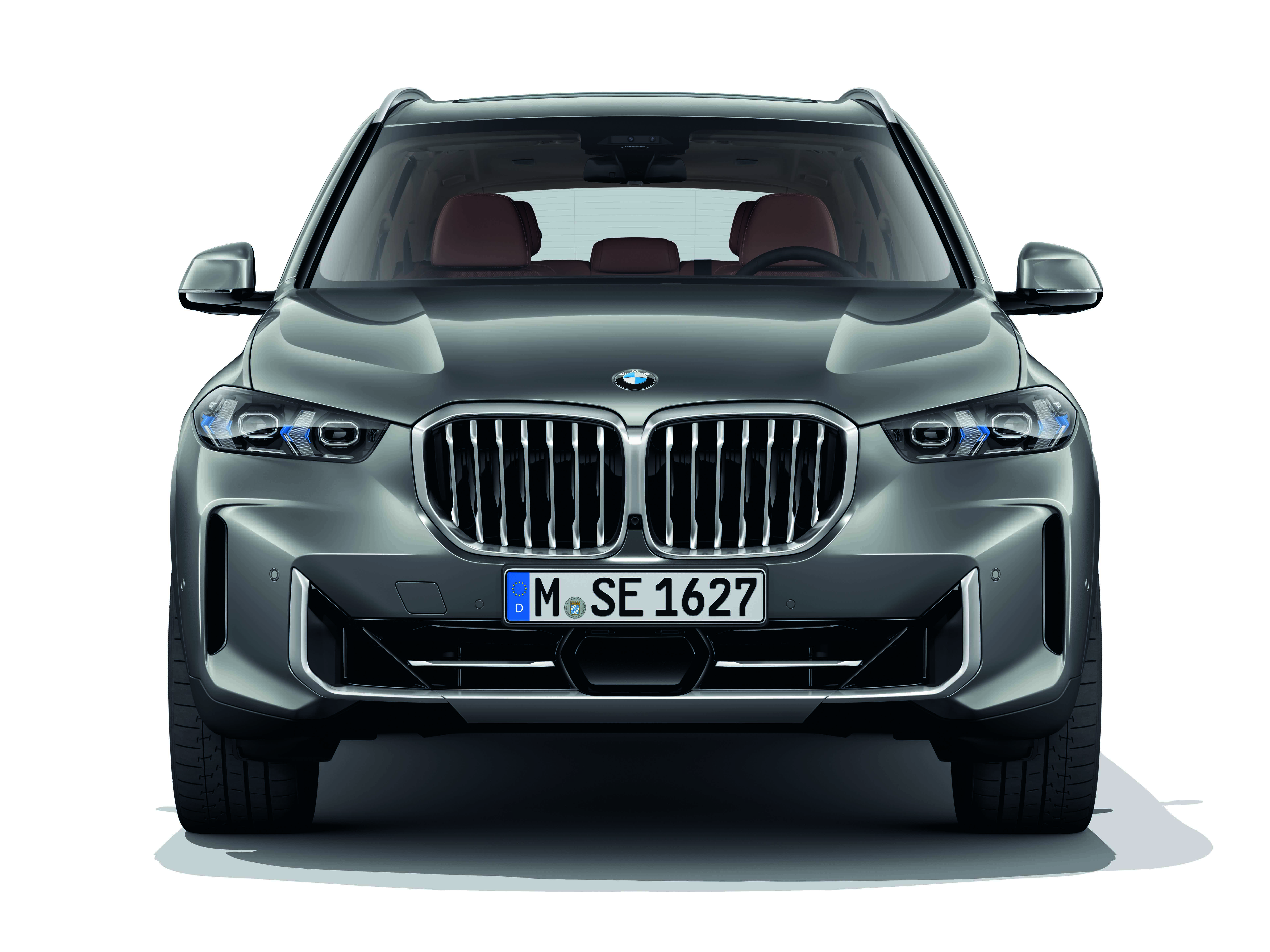 Di22 000106057 tại BMW Long Biên