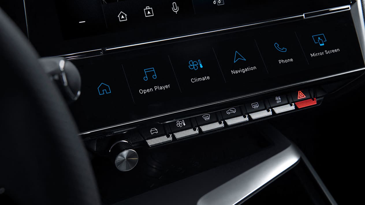 Peugeot 308 2021 : détail raccourcis tactiles sous l'écran central