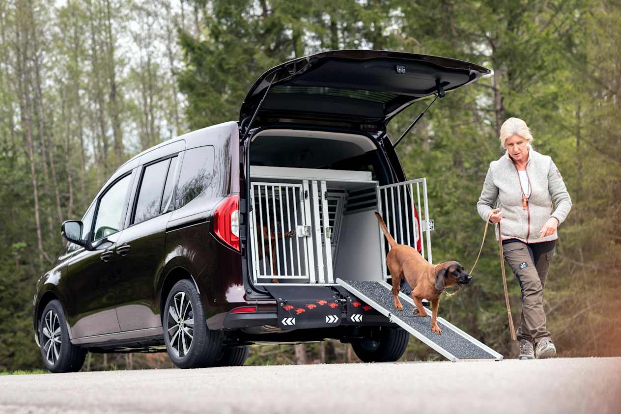 Mercedes Classe T 2022 : accessoire cage pour chiens