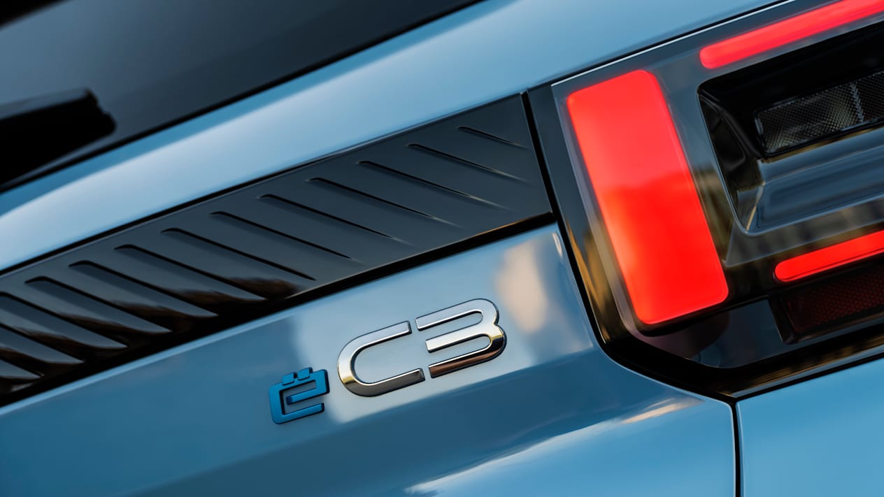 Citroën C3 2024 : détail badge sur coffre
