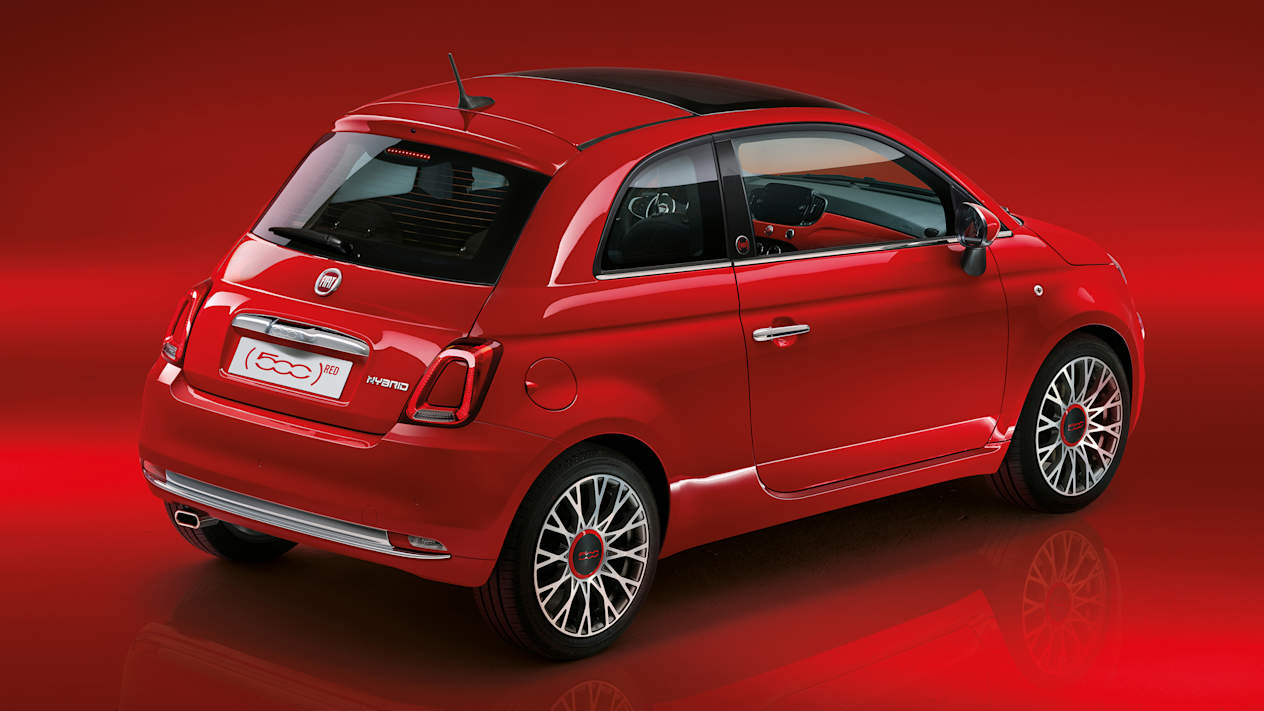 Fiat 500 Hybrid (RED) : vue trois quarts arrière
