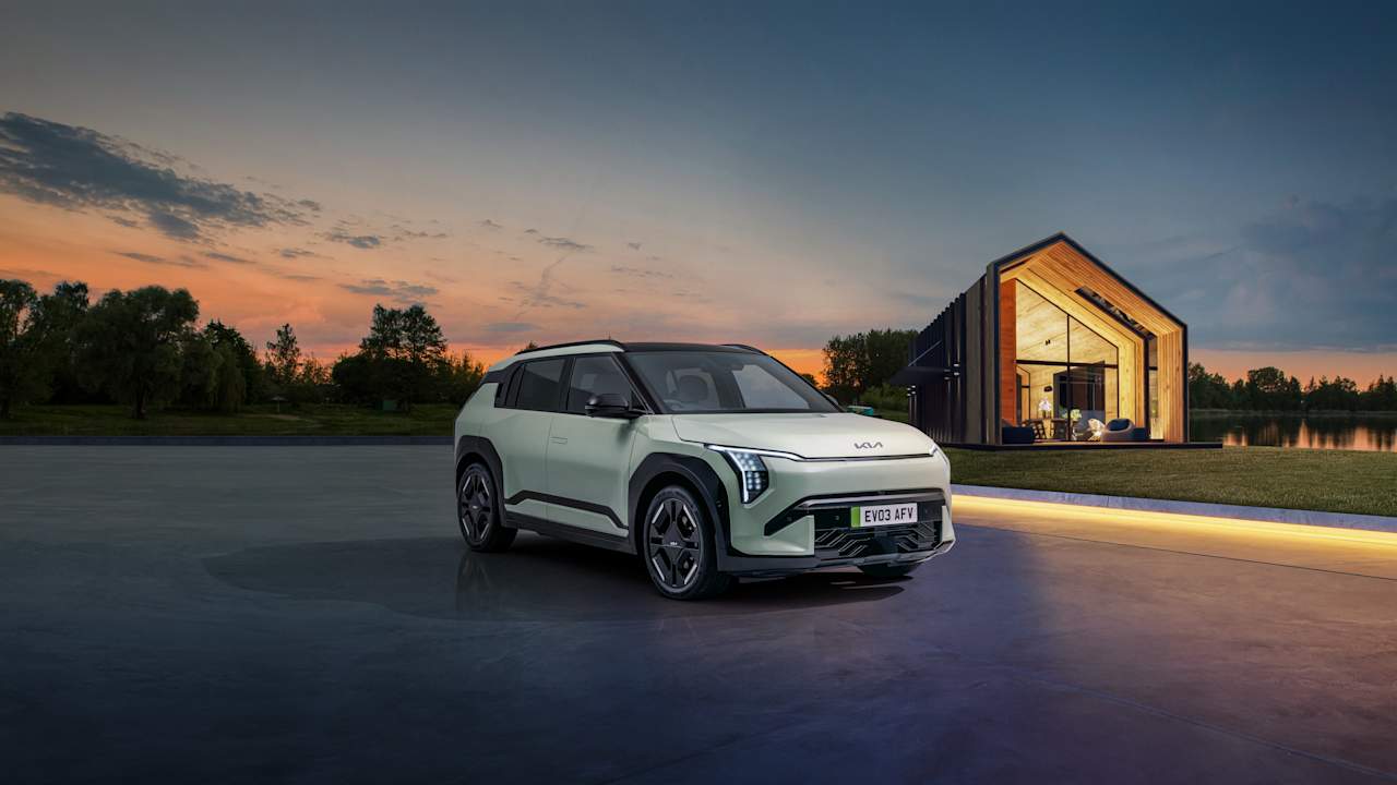 EV3 AIR PERSONAL CONTRACT PURCHASE - From £299 Per Month and 1 year FREE Kia Charge Plus