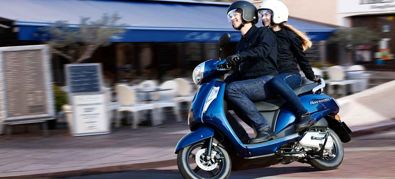 Suzuki Address 125 : Avec passager