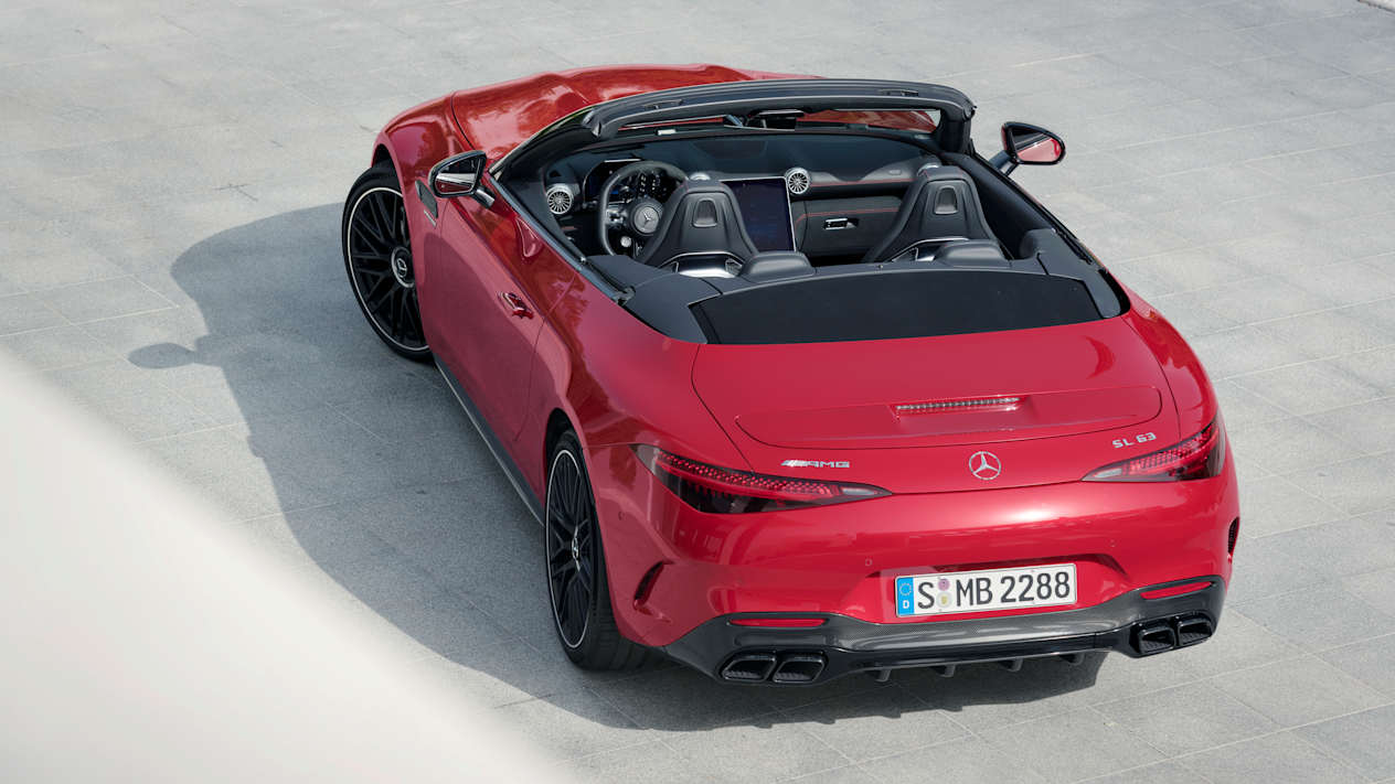 Mercedes-AMG SL 63 2022 : cabriolet vue arrière plongeante