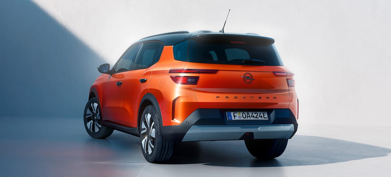 Opel Frontera 2024 : trois quarts arrière droit statique