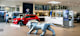 Intérieur de la concession Peugeot à Aubenas