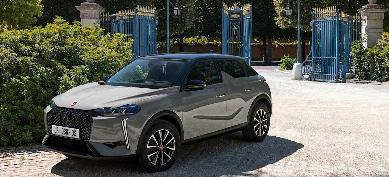 Nouvelle DS 3 (2025) Performance Line : Trois quart avant gauche