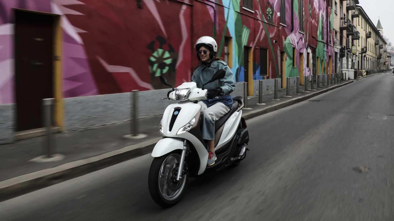Piaggio Medley qui roule
