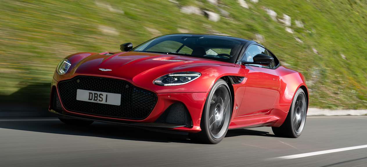 Aston Martin DBS : Trois quart avant en roulant