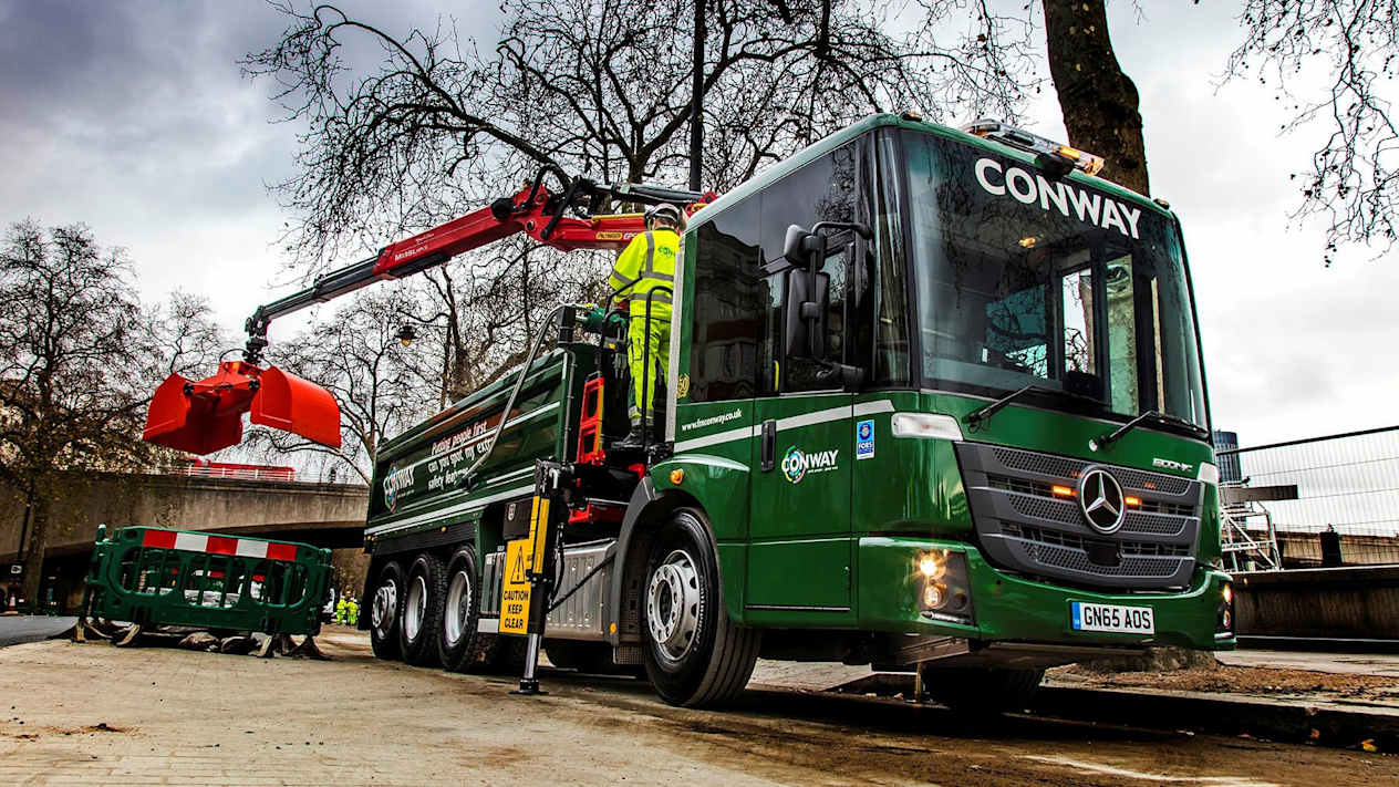 Mercedes-Benz Econic travaux publics en ville