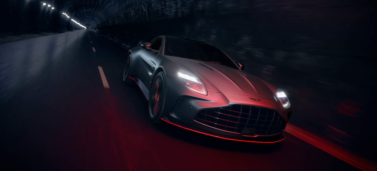 Aston martin vantage s avant
