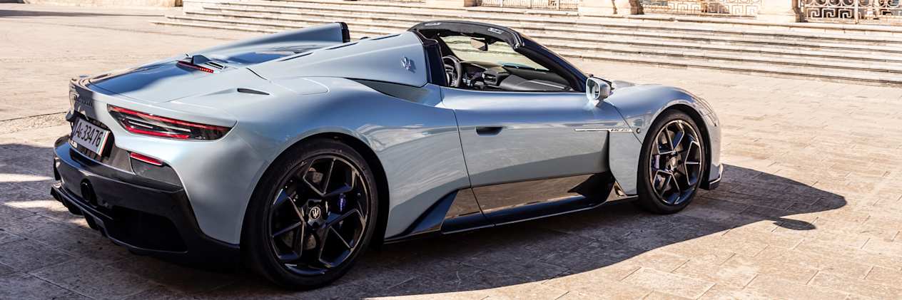 Maserati MC20 profil