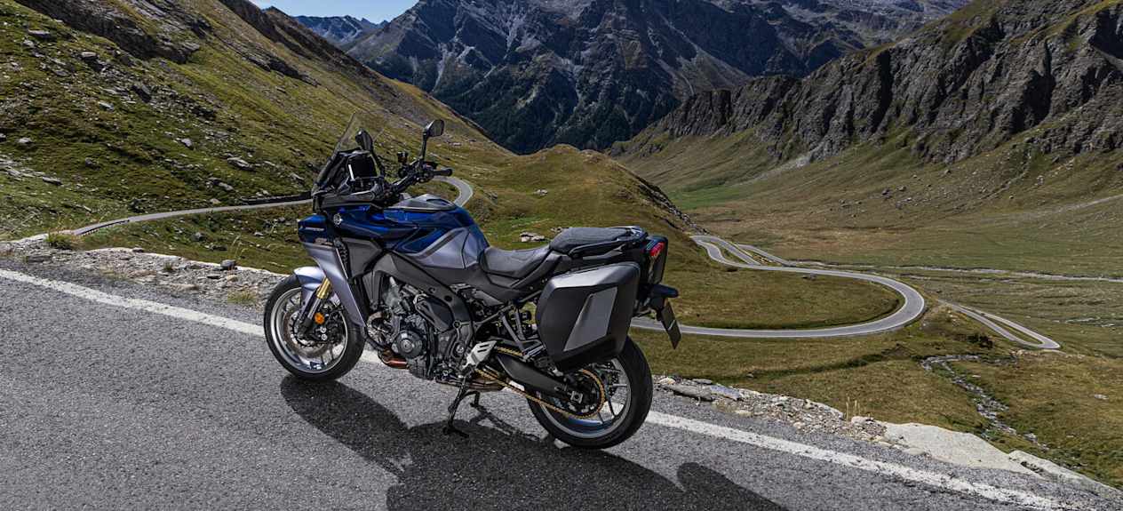 Yamaha Tracer 9 2025 : 3/4 arrière