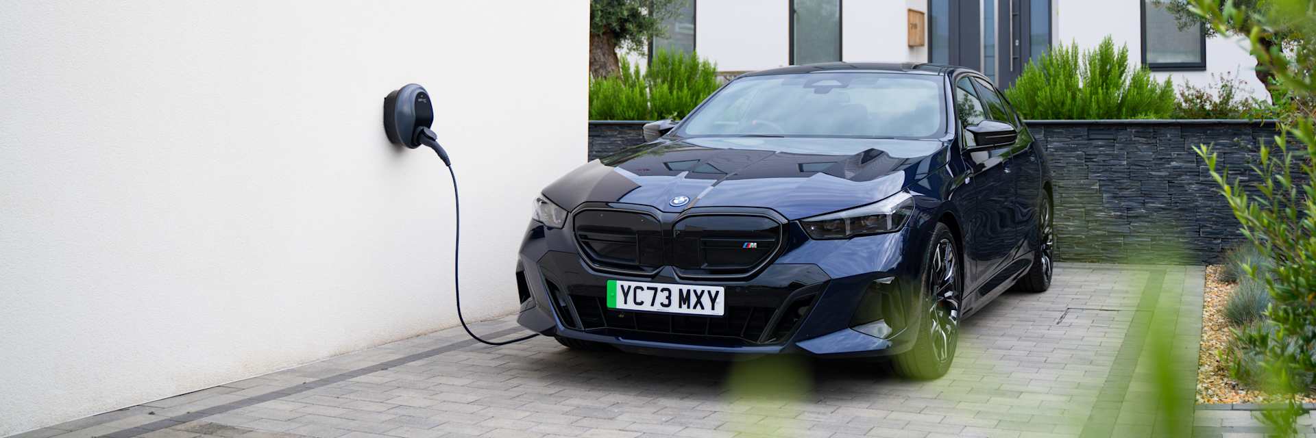 FIND YOUR BMW ELECTRIC.