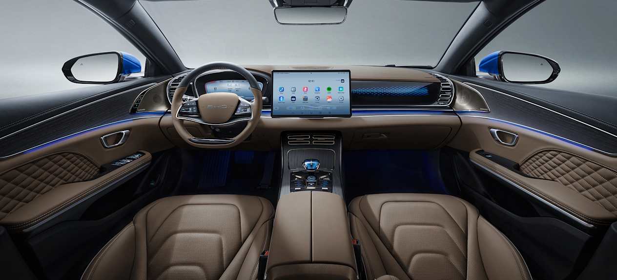 BYD Han 2022 : intérieur cuir brun