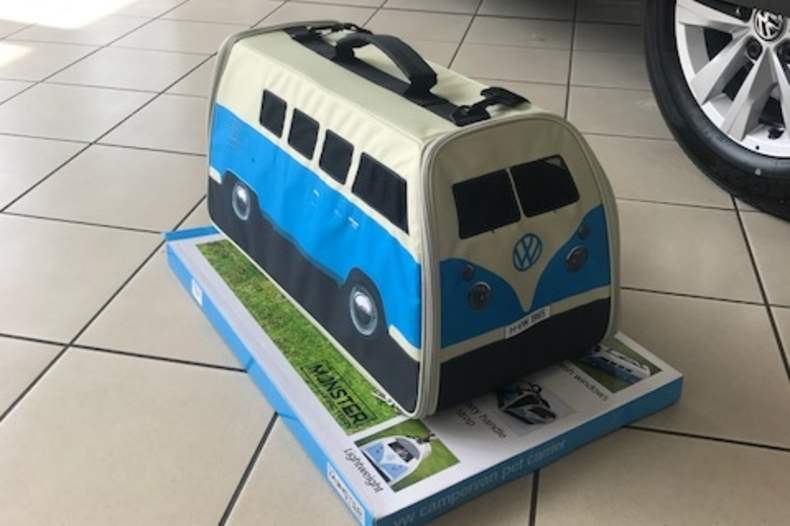 vw pet carrier