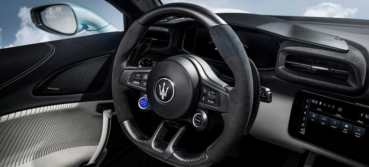Maserati MC20 volant