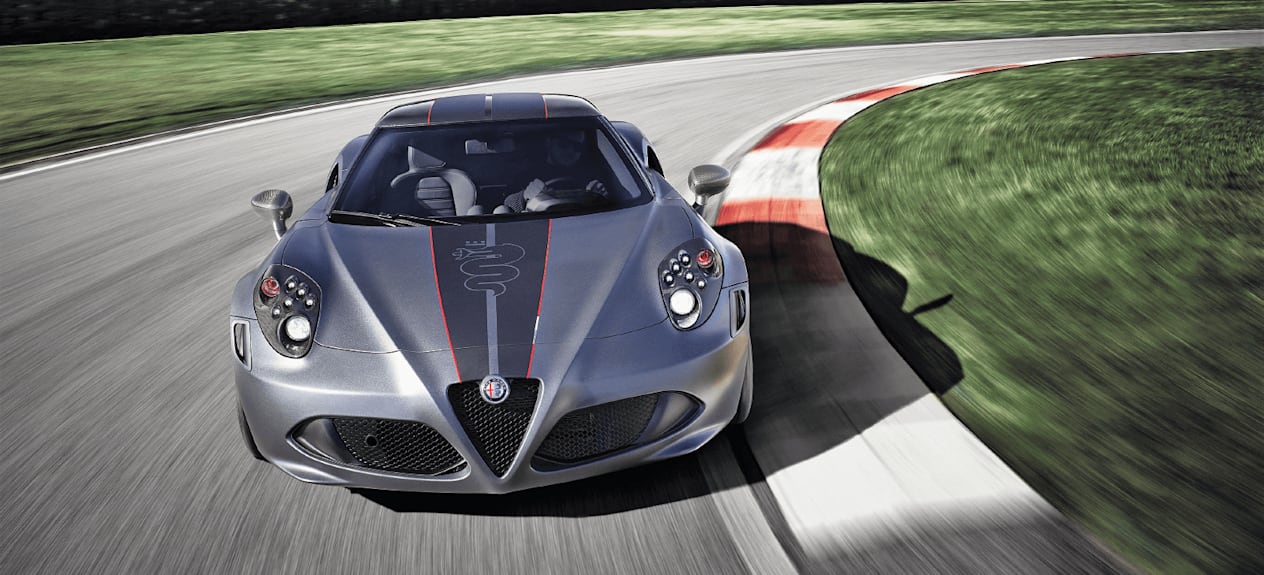 Alfa Romeo 4C Competizione Avant