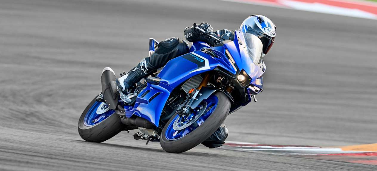 Yamaha R3 2025 : virage