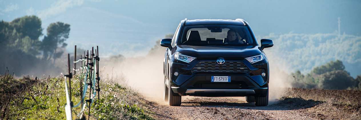 Toyota RAV4 face avant