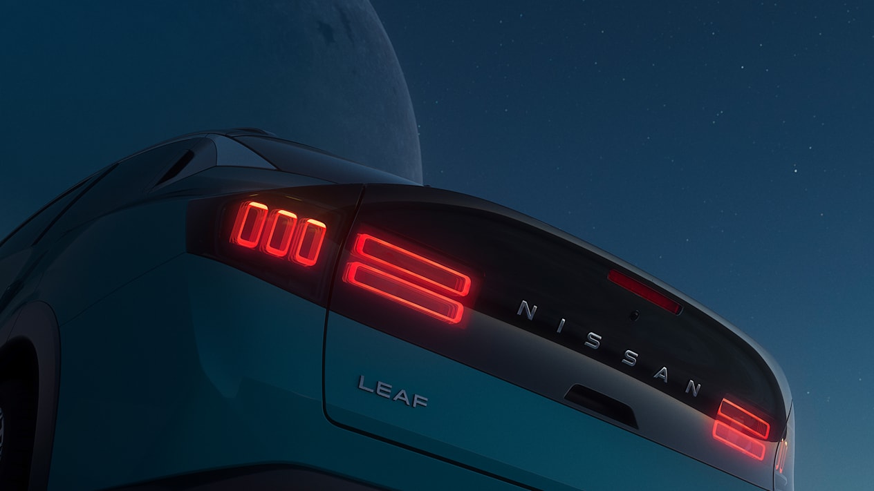 All-New Nissan LEAF Dimming Roof