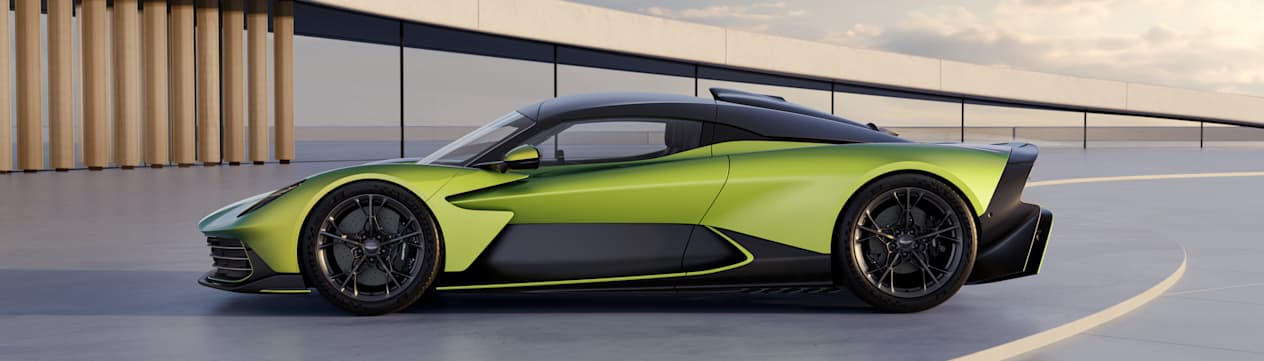 Aston Martin Valhalla 2025 : profil gauche statique
