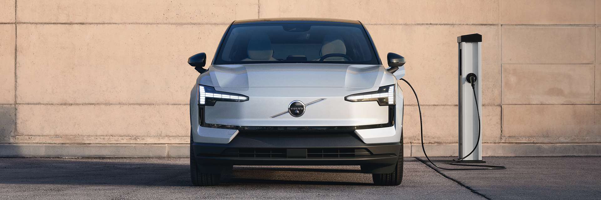 Volvo Become Electric Event 7-28 May