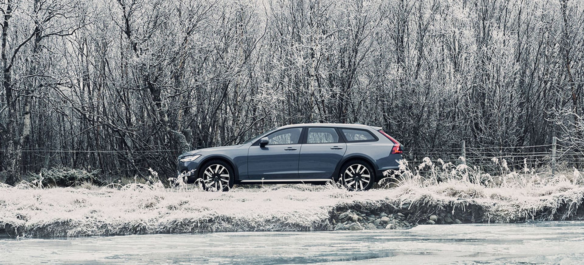 Get your Volvo set for winter with Volvo accessories!