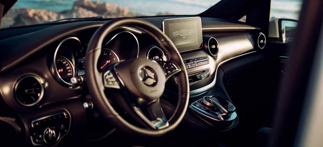 Mercedes Marco Polo : volant et planche de bord