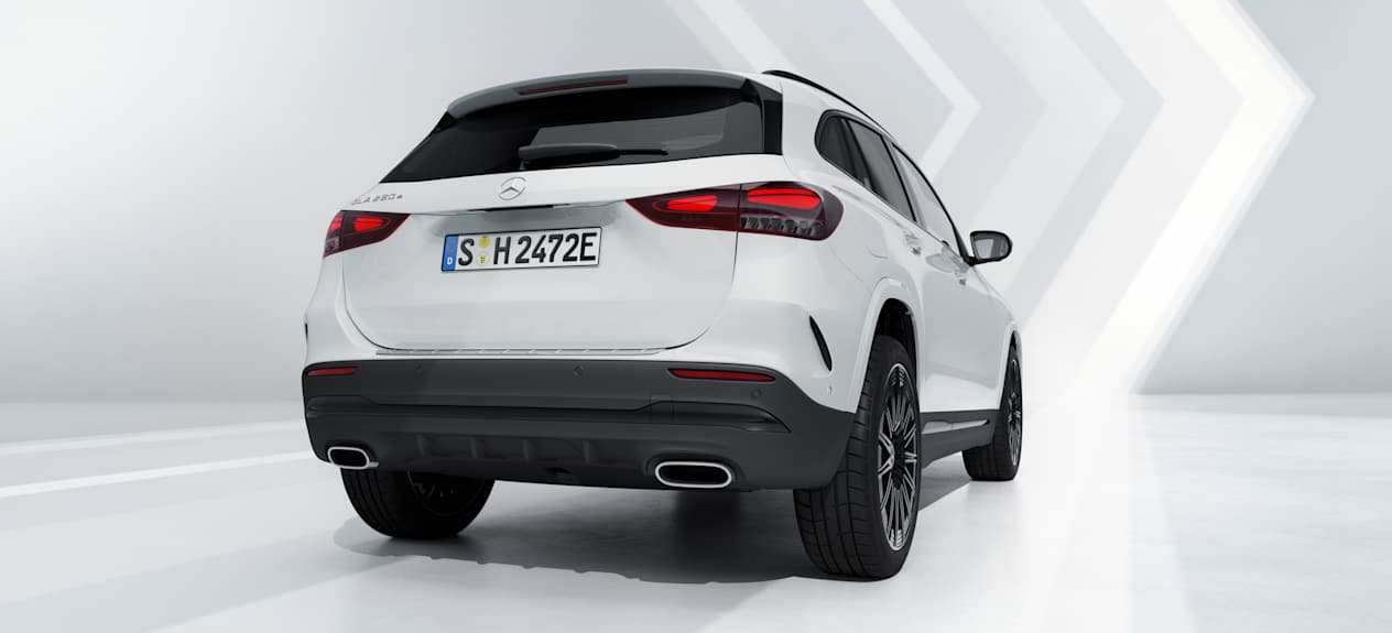 Mercedes GLA 2023 face arrière