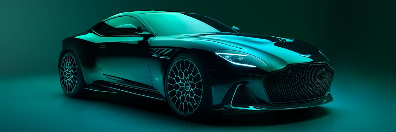 ​Aston Martin DBS 770 Ultimate : trois quarts avant droit