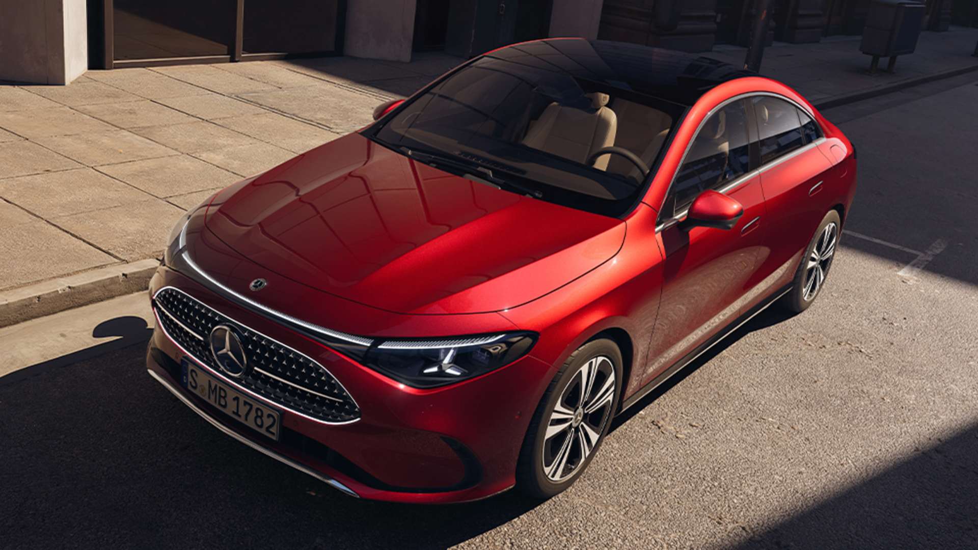 Η νέα CLA Ηybrid