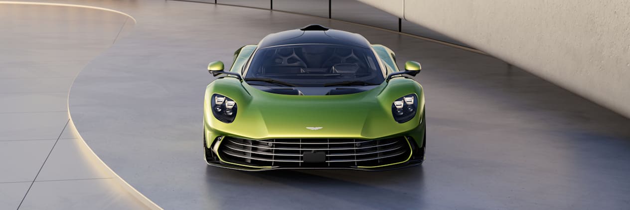 Aston Martin Valhalla 2025 : face avant statique