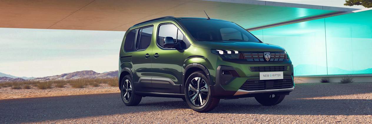 Peugeot Rifter 2024 : trois quarts avant droit statique