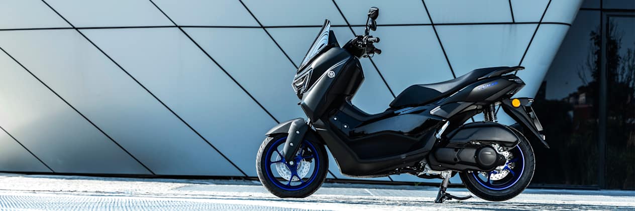 Yamaha NMAX 125 2025 : profil gauche statique