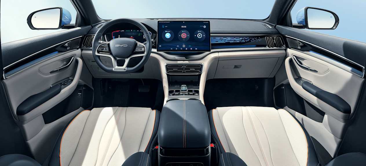 BYD Seal U 2023 : bleu et gris