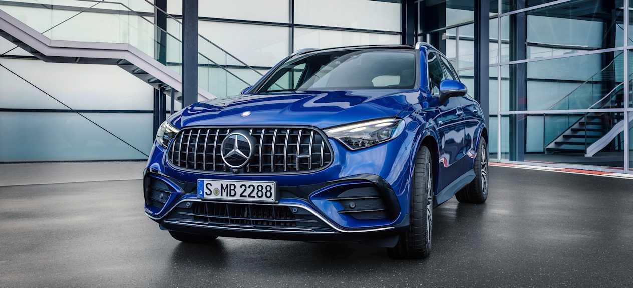 Mercedes GLC 43 AMG 2023 : trois quarts avant statique