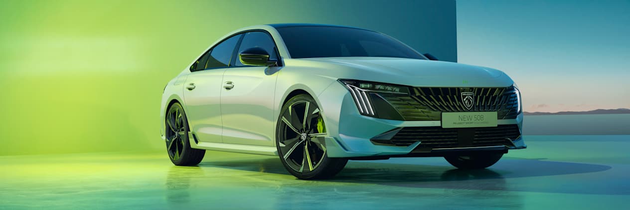 Peugeot 508 PSE 2023 : trois quarts avant droit