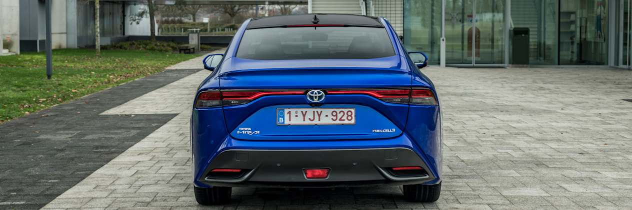 Toyota Mirai face arrière