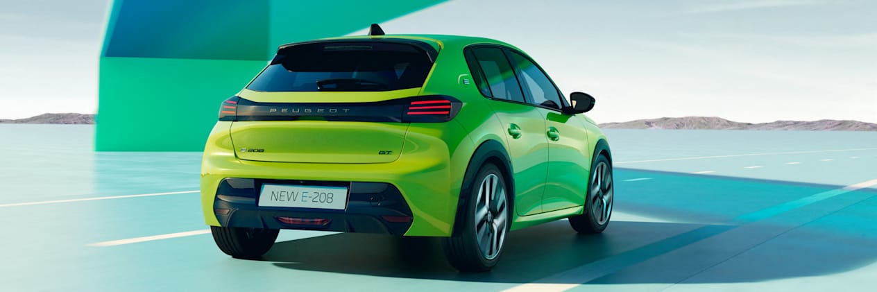 Peugeot 208 2023 : trois quarts arrière droit