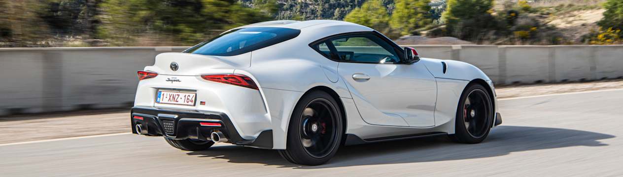 Toyota GR Supra vue trois quart arrière