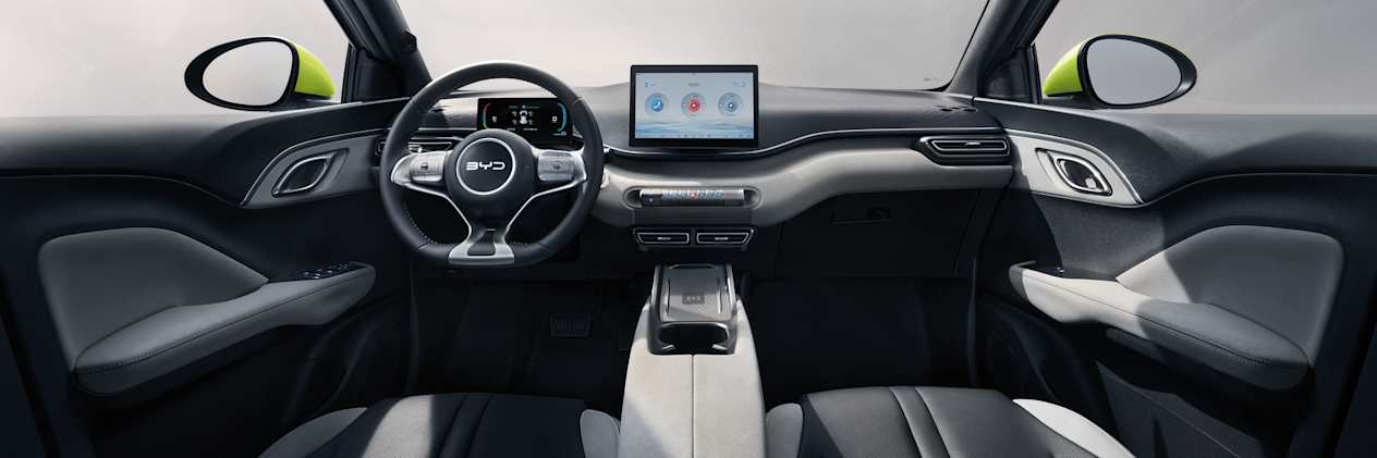 BYD Dolphin Surf 2025 : intérieur et planche de bord