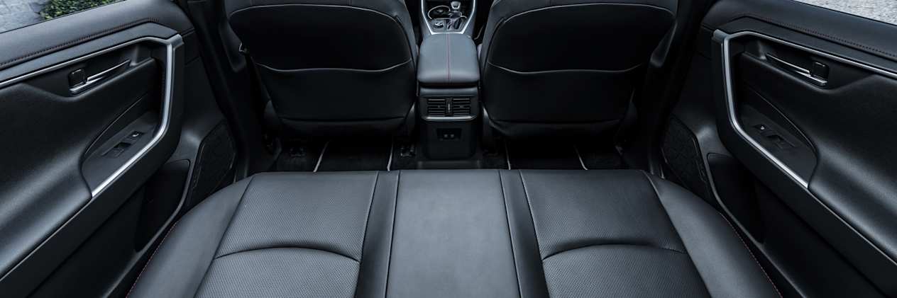 Toyota RAV4 intérieur