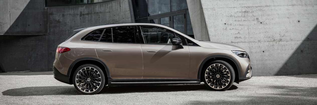 Mercedes EQE SUV 2022 : profil droit statique