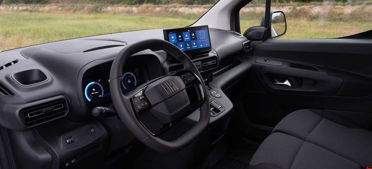 Fiat Doblo Cargo 2024 : intérieur et planche de bord