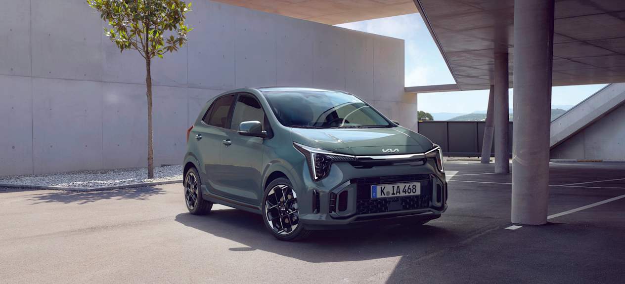Kia Picanto 2024 : trois quarts avant droit statique