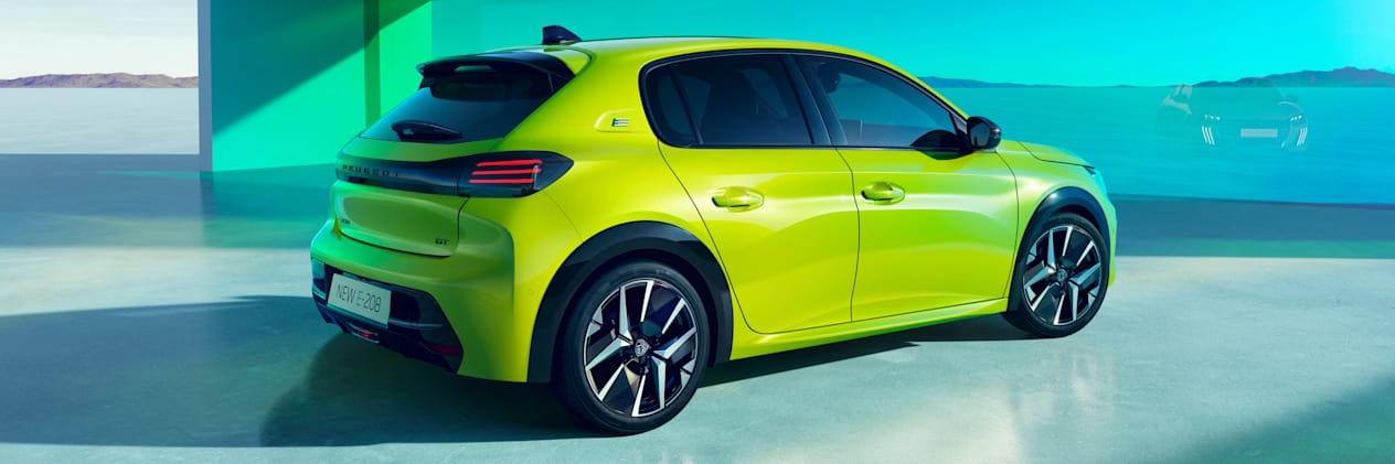 Peugeot 208 2023 : profil