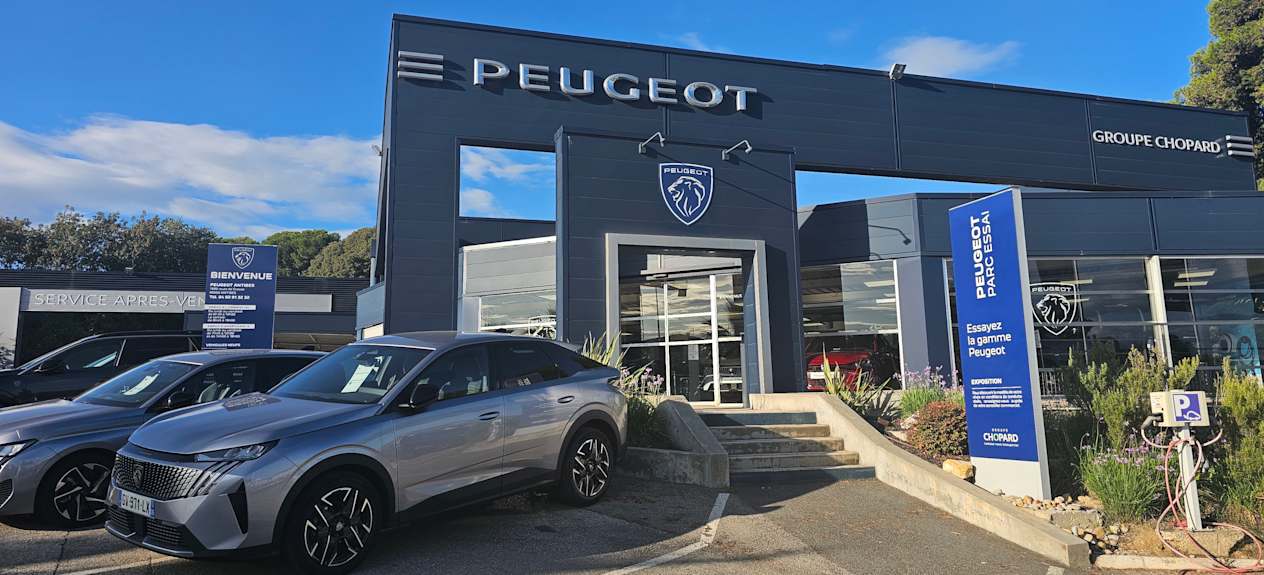 Concession Peugeot à Antibes