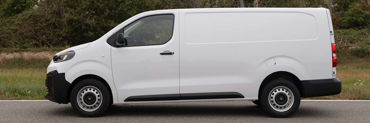 Fiat Scudo 2024 : profil gauche statique