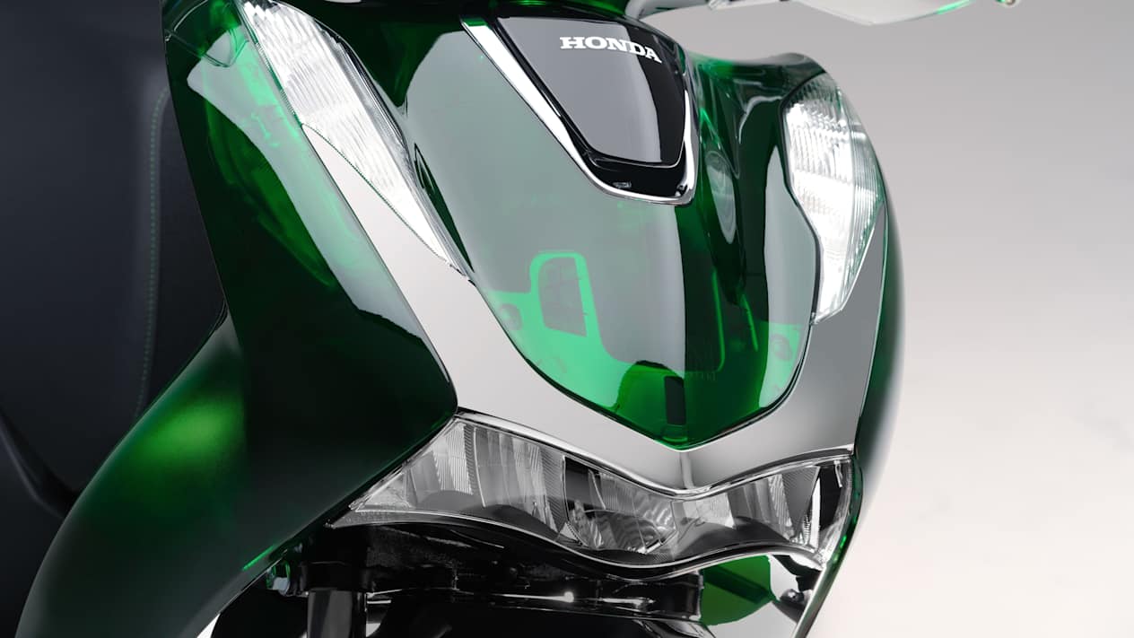 Honda SH125i 2024 : détail phares